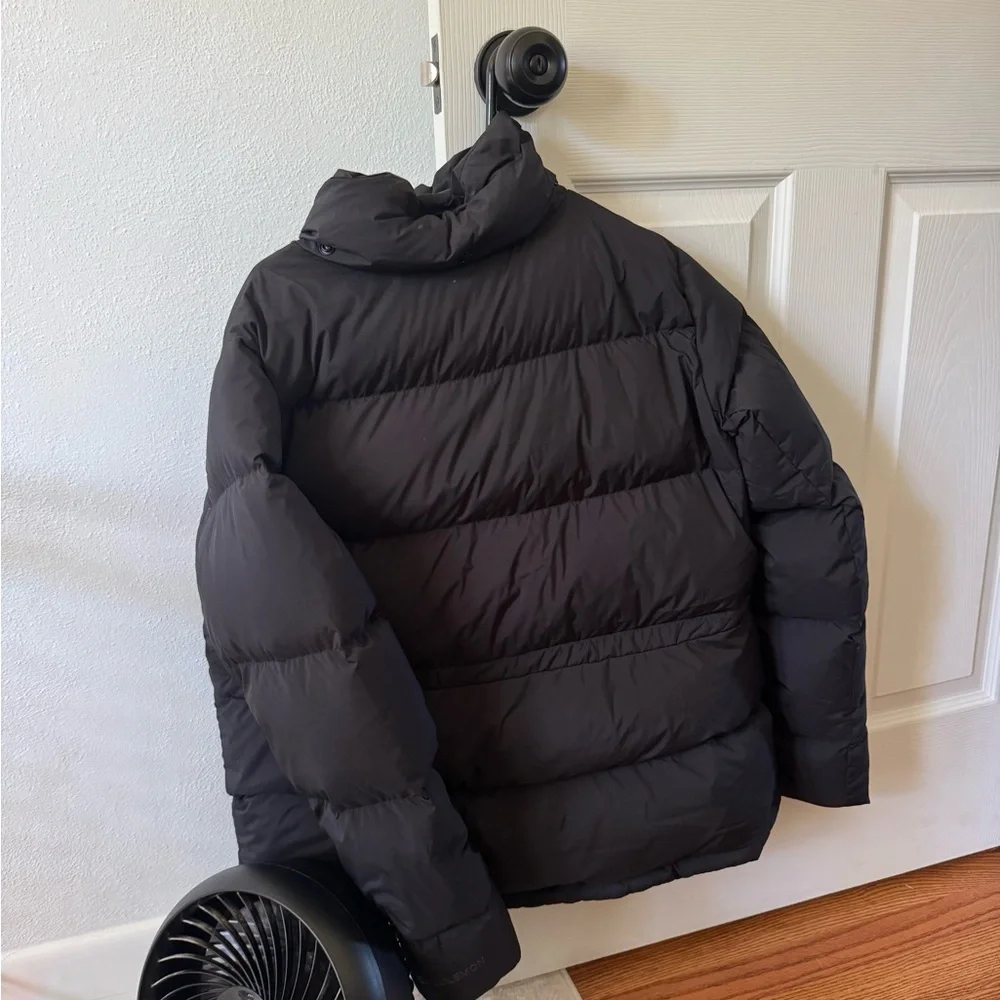 Lululemon WunderPuff Mid Length Size 4 - Picture 3 of 8